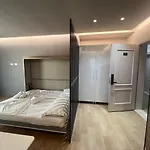 The Wish House Голем