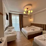 The Wish House Appartement Golem (Tirana)