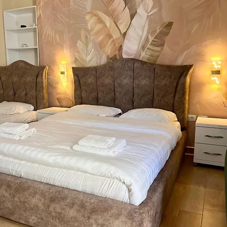 The Wish House Appartamento Golem (Tirana)